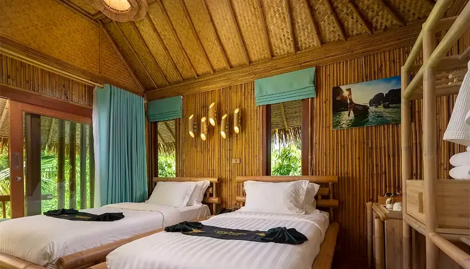 هتل فی فی کوکو بیچ ریزورت